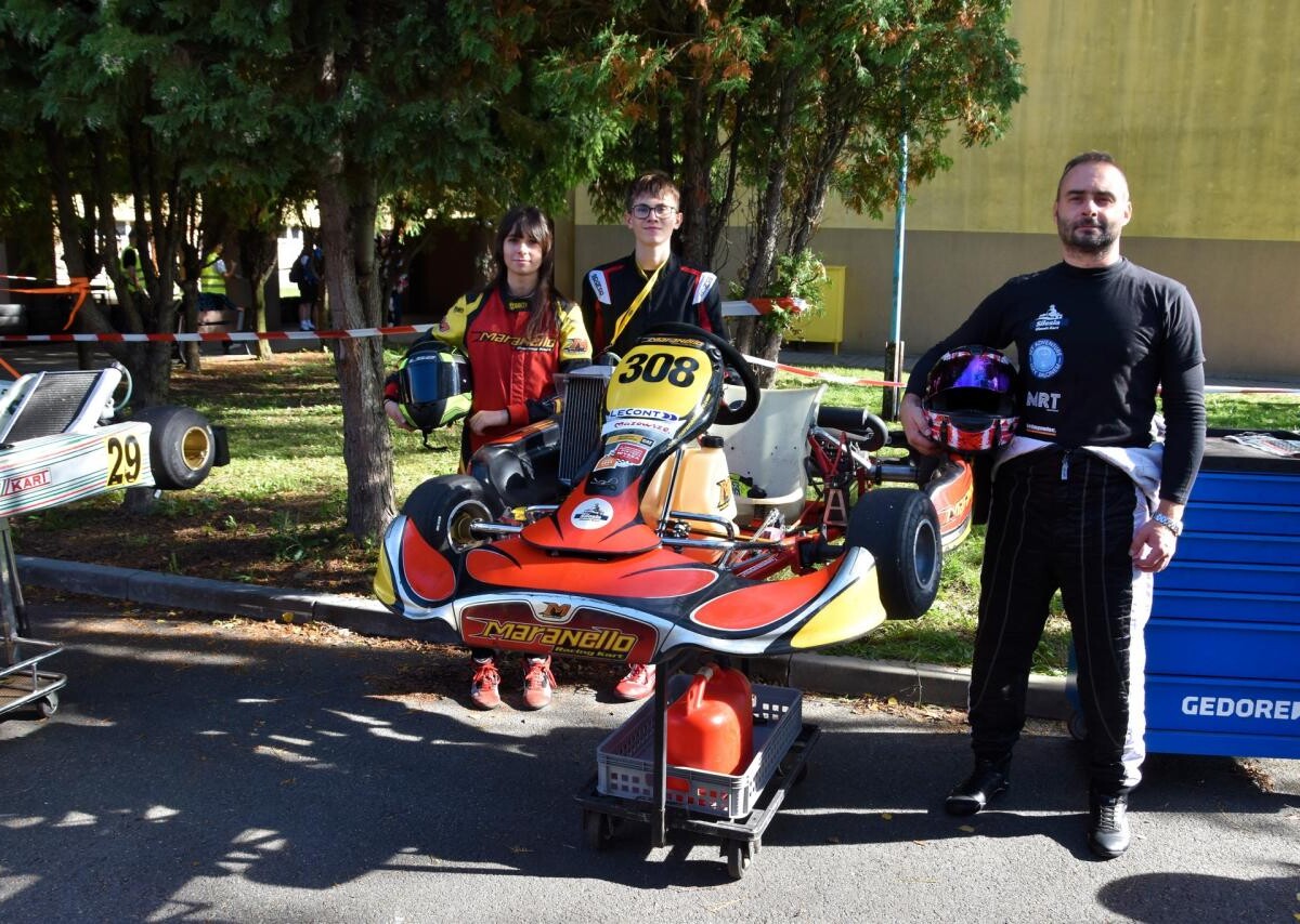 Piknik Motoryzacyjny w ZST Mikołów – 100-lecie szkolnictwa zawodowego z atrakcjami motoryzacyjnymi / fot. Aktualności Powiatu Mikołowskiego FB