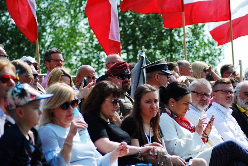 Jubileuszowa XV edycja "Bitwy Wyrskiej - Bój o Gostyń 2019" za nami. Odbyła się w sobotę, 25 maja 2019 roku w Gostyni, w gminie Wyry, w okolicy ulicy Tęczowej, czyli na historycznych polach znajdujących się w pobliżu Pomnika Pamięci Żołnierzy Września 1939 r.