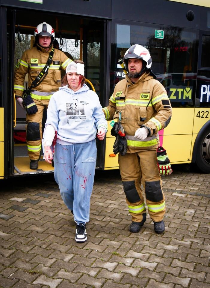 12 kwietnia w Łaziskach Górnych odbyły się pierwsze na taką skalę ćwiczenia służb ratowniczych / fot. Powiat Mikołowski