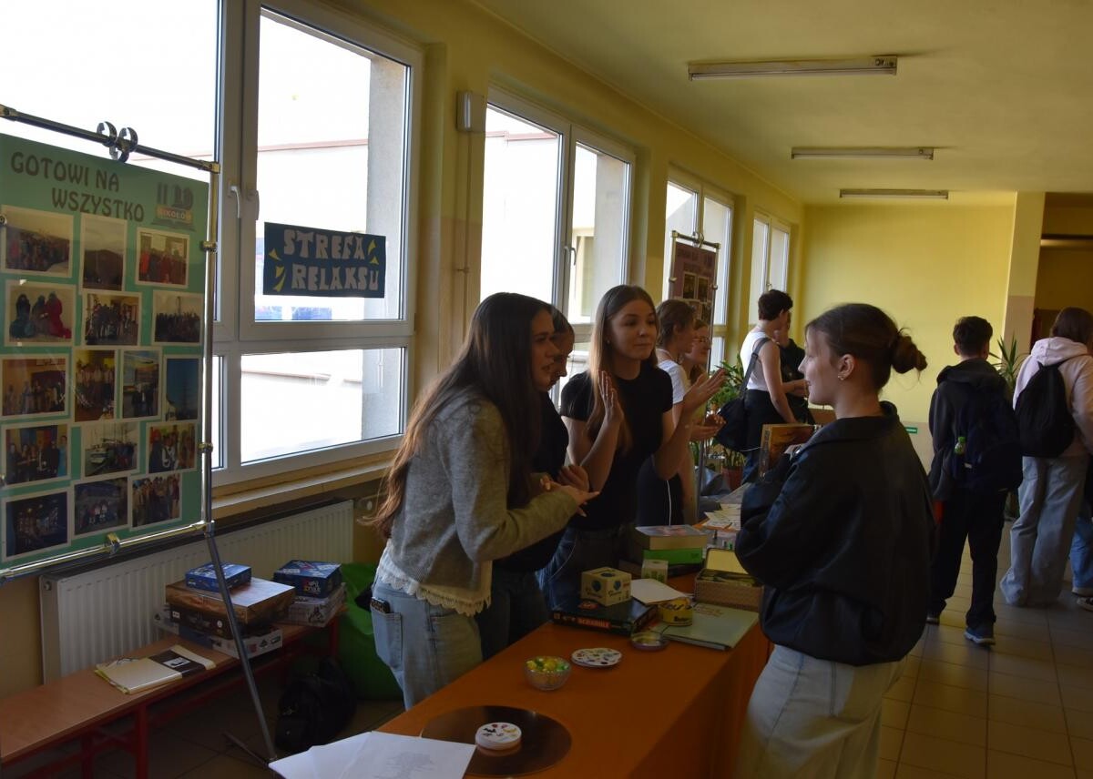 II LO w Mikołowie zorganizowało Dzień Otwarty dla ósmoklasistów / fot. t