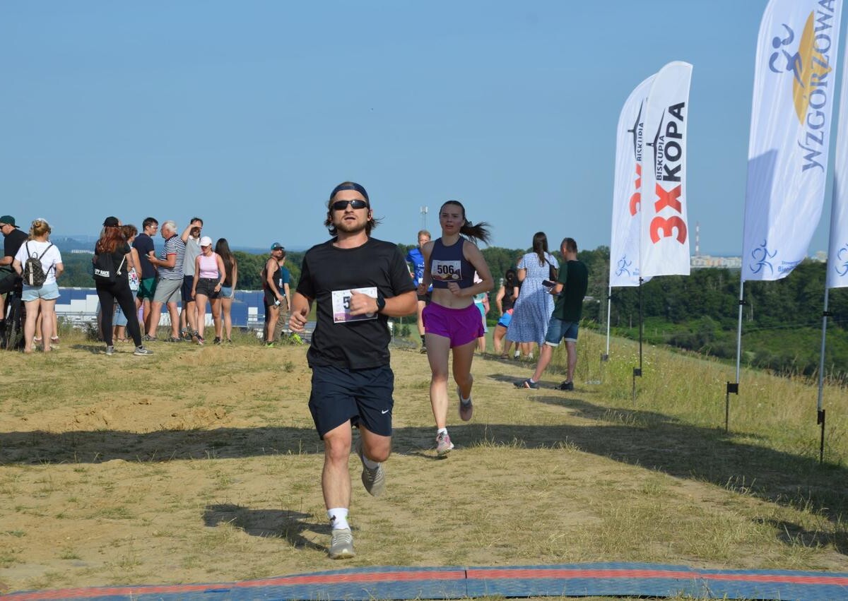 Hołda RUN 2025 zgromadził 253 uczestników na hałdzie Marta Waleska / fot. MOSiR Mikołów i Dawid Głodkowski