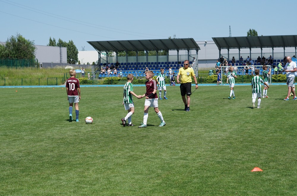 Na stadionie AKS Mikołów odbył się charytatywny turniej Fundacji Stonoga - Kipsta Cup 2019 Gramy dla Afryki! Zawody wygrały drużyny Polonii Łaziska, Sparty Katowice, RKP ROW Rybnik i LKS Czaniec.
