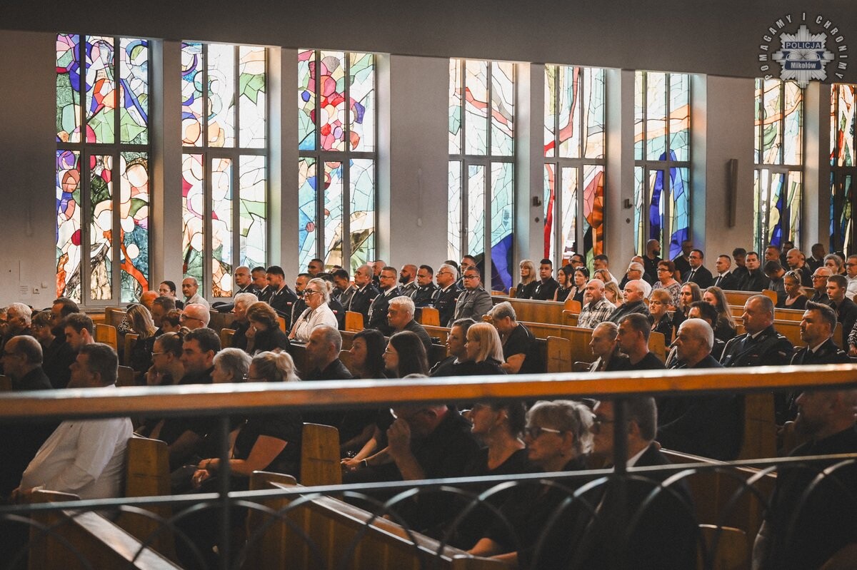 Ostatnie pożegnanie podkom. Dariusza Stypuły / fot. KPP Mikołów