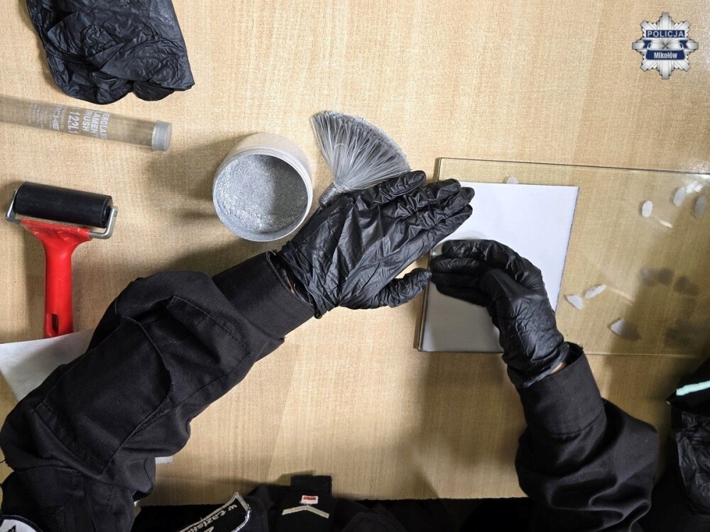 Technicy kryminalistyki w Łaziskach Górnych. Uczniowie spróbowali swoich sił